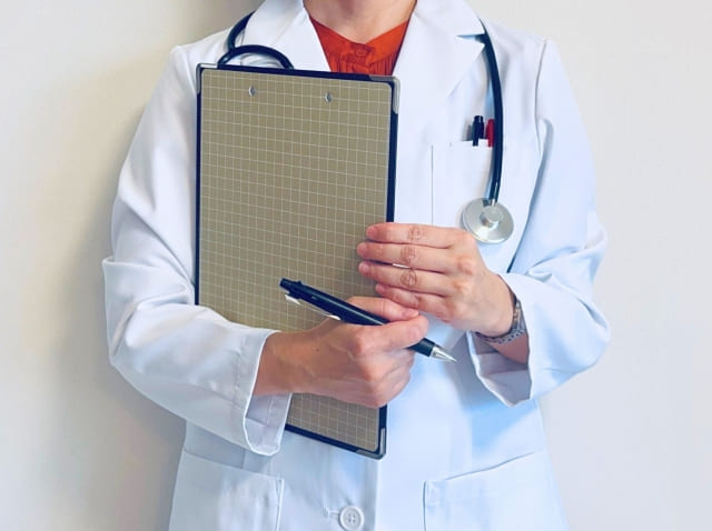 肛門の痛みの裏に潜む、見逃してはいけない疾患の可能性とは？